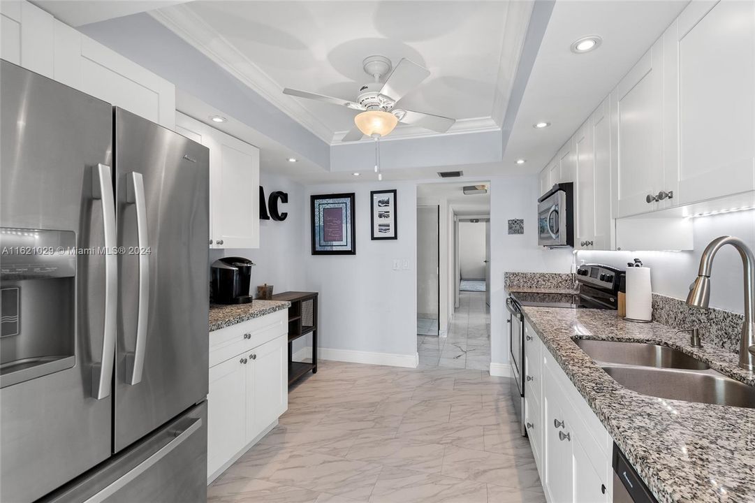 Vendido Recientemente: $425,000 (2 camas, 2 baños, 1360 Pies cuadrados)