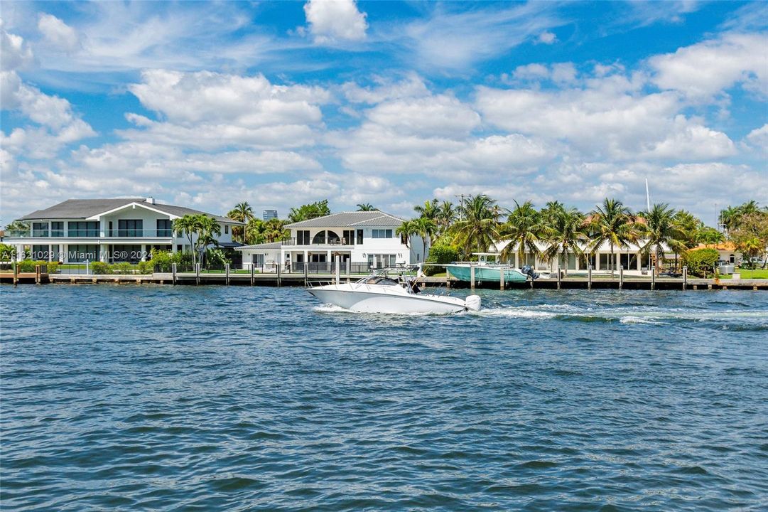 Vendido Recientemente: $425,000 (2 camas, 2 baños, 1360 Pies cuadrados)