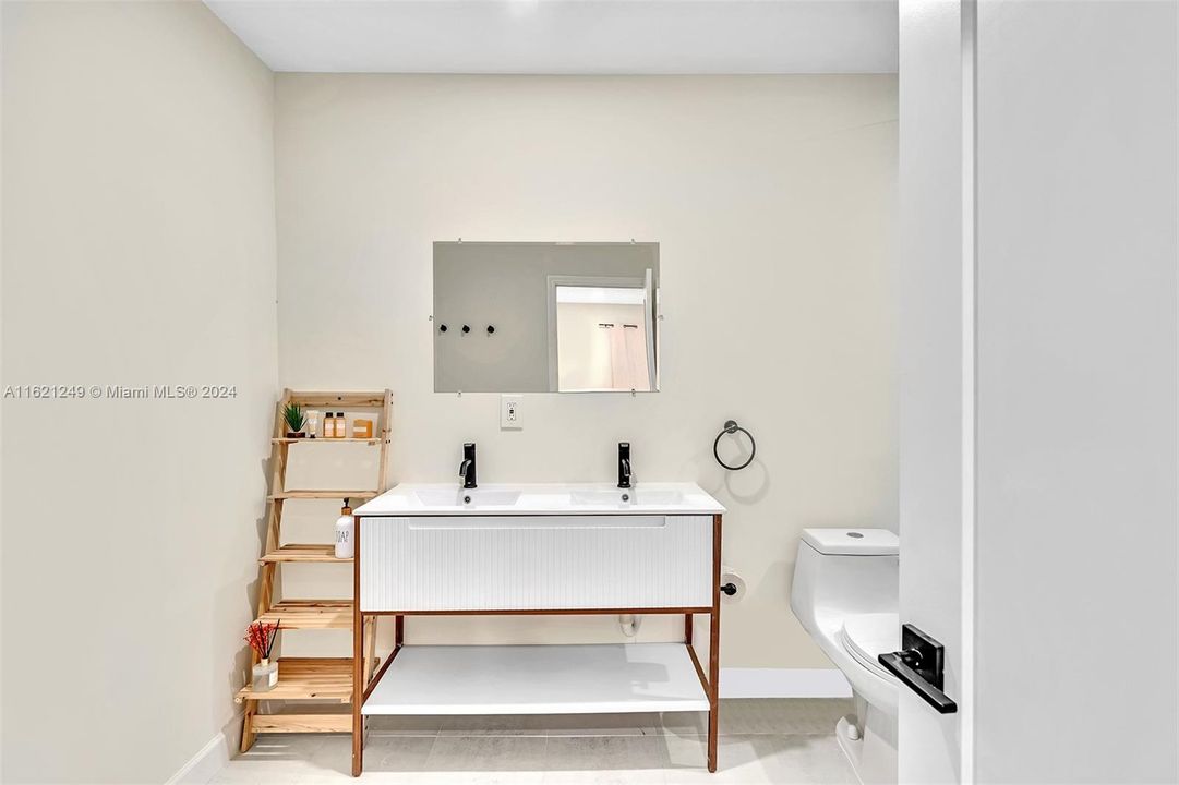 Active With Contract: $700,000 (0 beds, 0 baths, 1336 Square Feet)