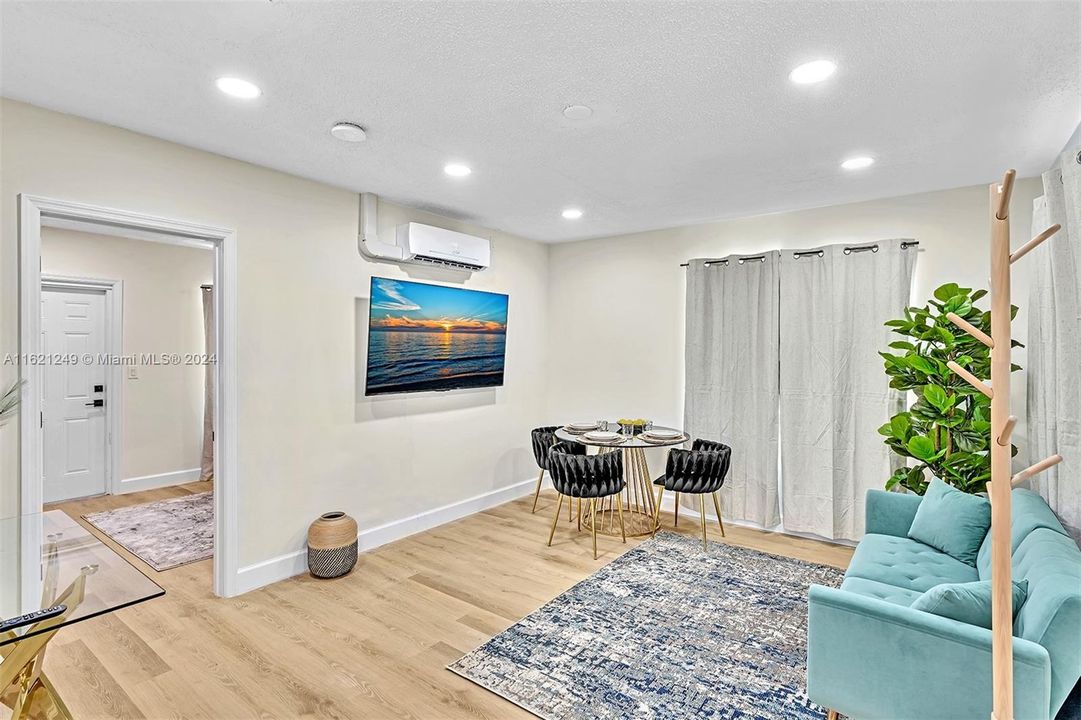 Active With Contract: $700,000 (0 beds, 0 baths, 1336 Square Feet)