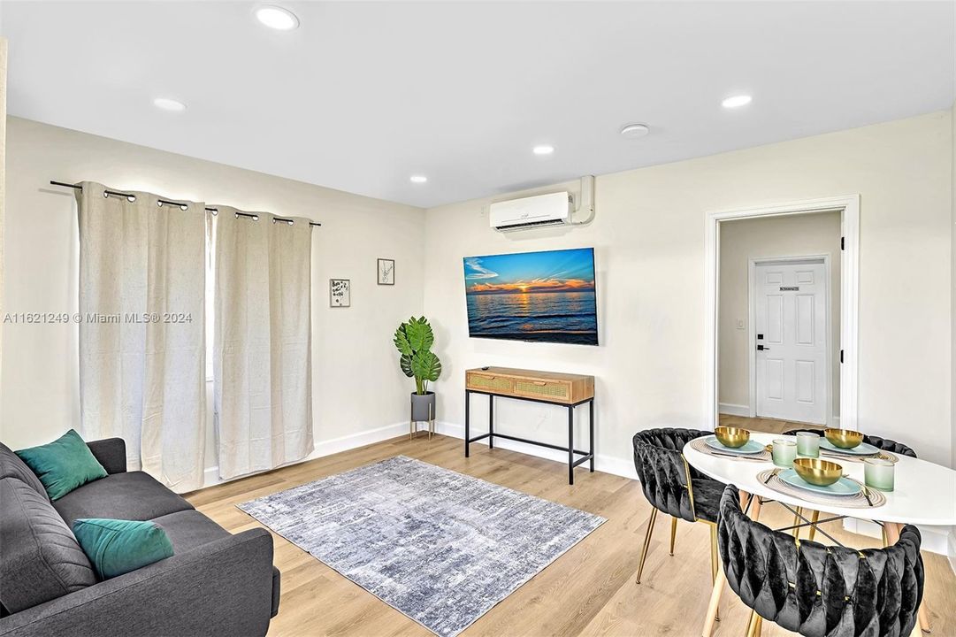 Active With Contract: $700,000 (0 beds, 0 baths, 1336 Square Feet)