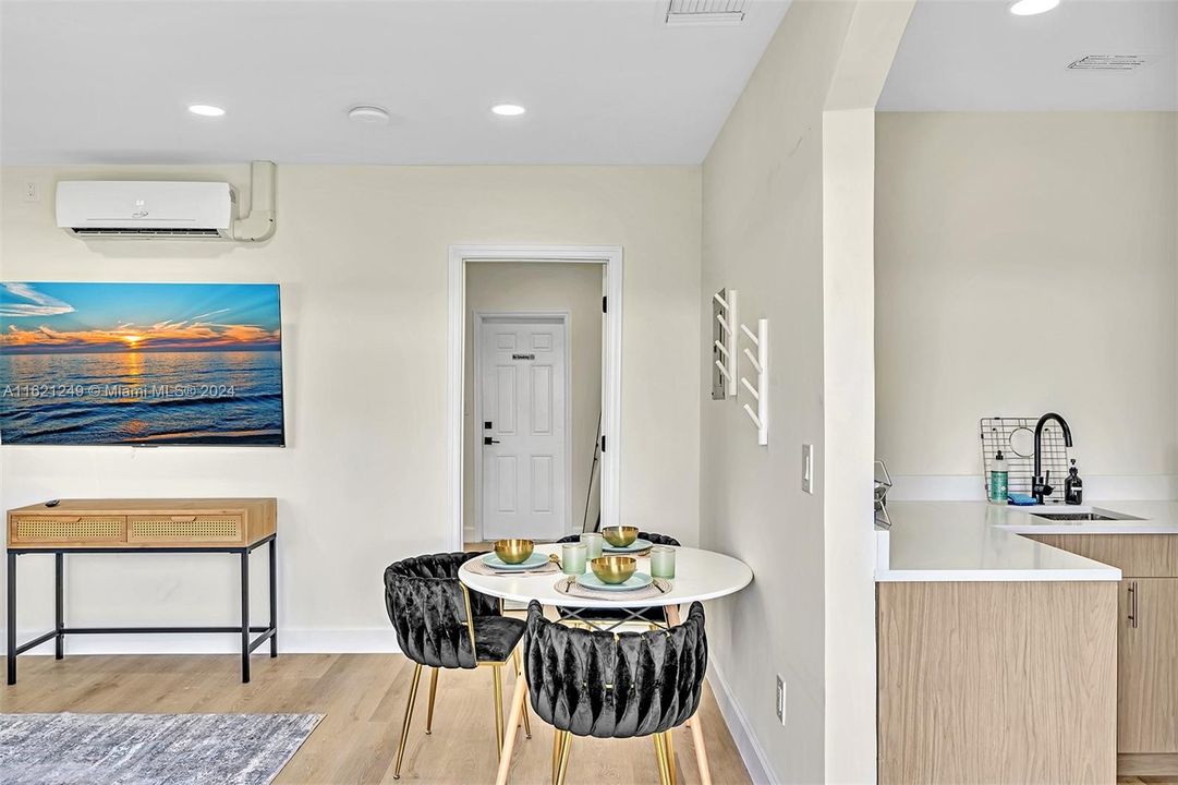 Active With Contract: $700,000 (0 beds, 0 baths, 1336 Square Feet)