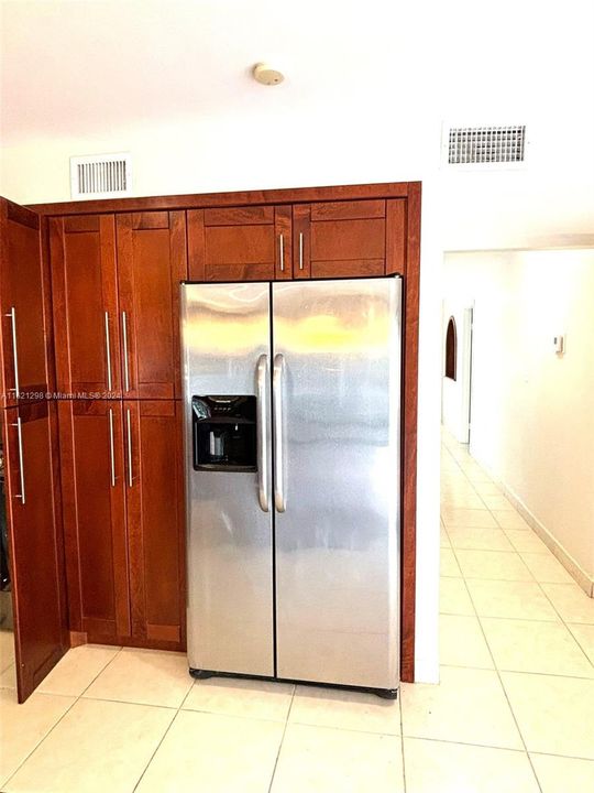 Recently Rented: $4,200 (4 beds, 2 baths, 2223 Square Feet)