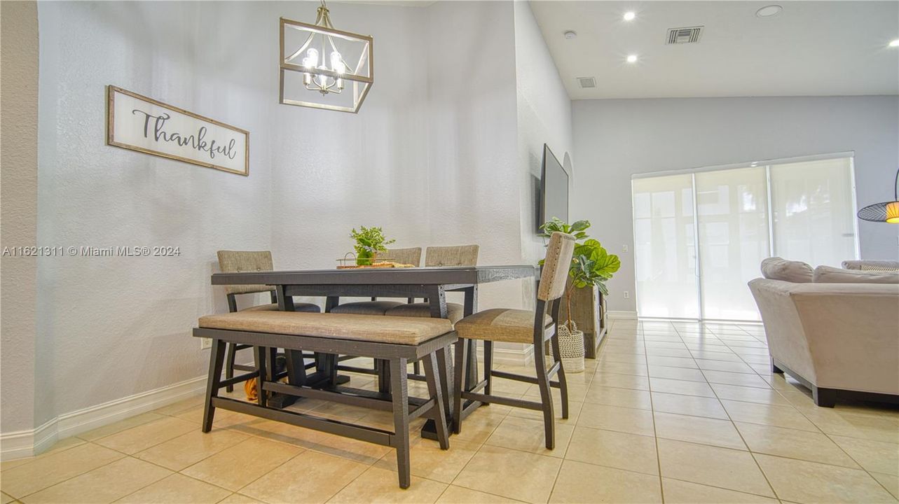 Active With Contract: $2,800 (4 beds, 2 baths, 1450 Square Feet)