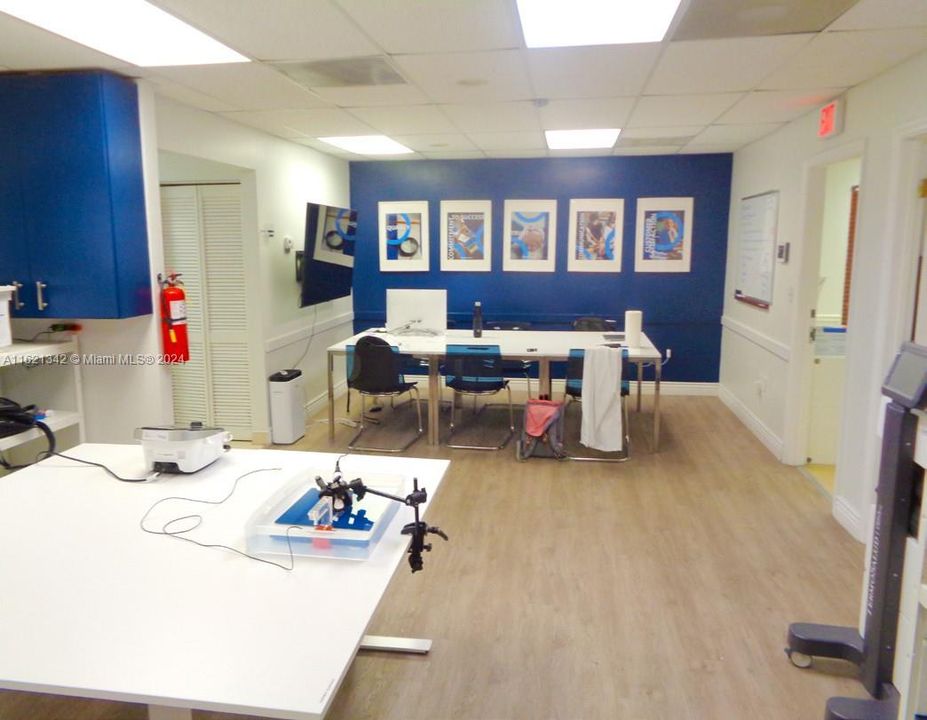 待售: $429,000 (0 贝兹, 0 浴室, 0 平方英尺)