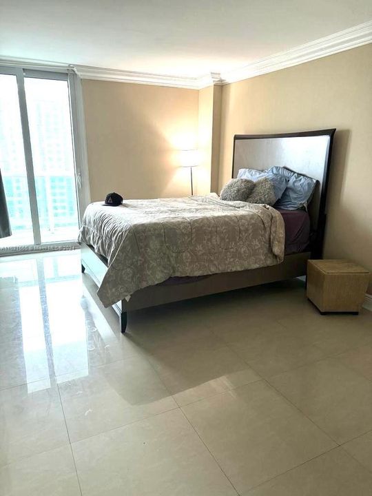 En Venta: $399,000 (1 camas, 1 baños, 991 Pies cuadrados)