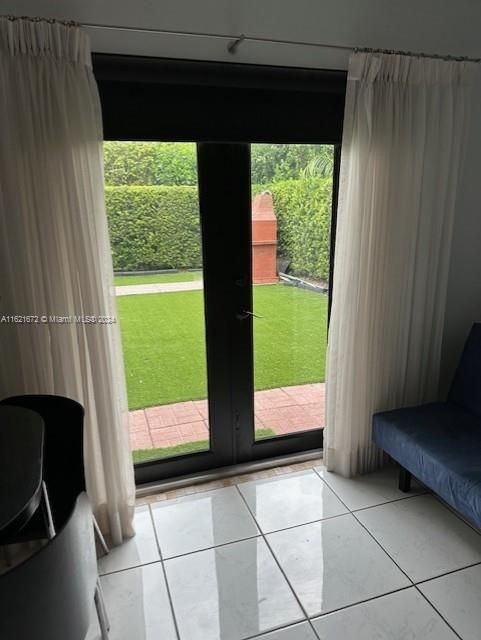 Recently Rented: $1,300 (1 beds, 1 baths, 450 Square Feet)