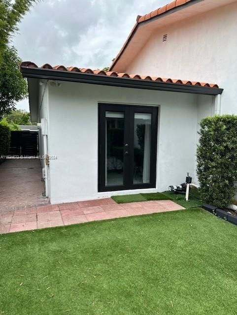 Recently Rented: $1,300 (1 beds, 1 baths, 450 Square Feet)