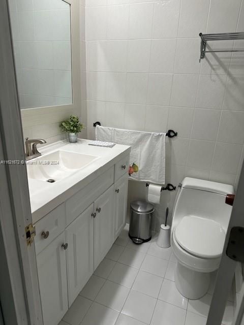 Recently Rented: $1,300 (1 beds, 1 baths, 450 Square Feet)