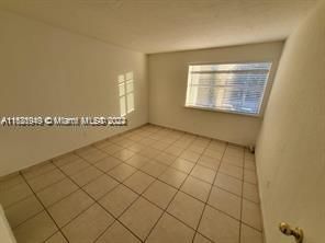 For Rent: $1,825 (1 beds, 1 baths, 662 Square Feet)