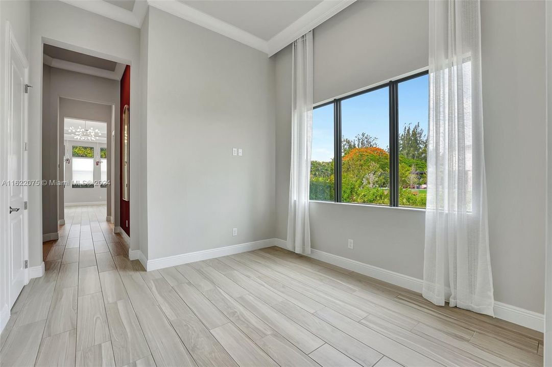 Недавно арендовано: $27,500 (7 спален, 8 ванн, 7895 Квадратных фут)