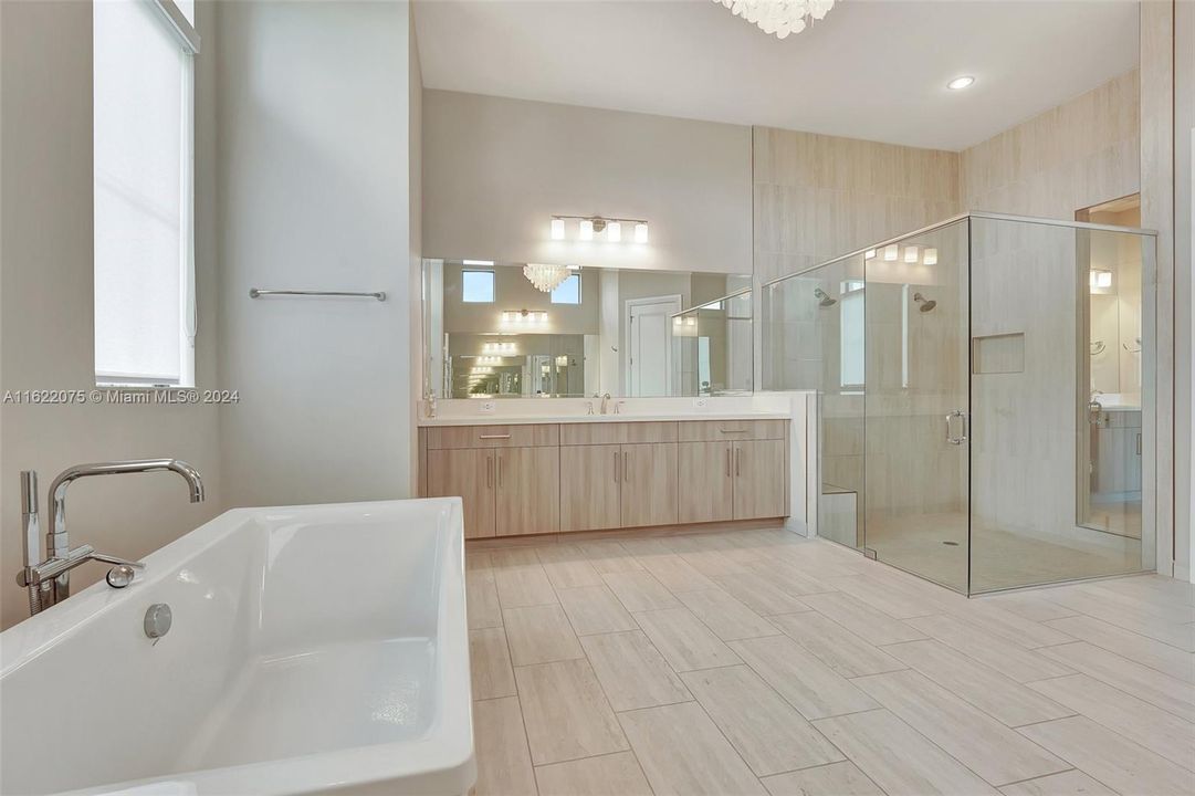 Недавно арендовано: $27,500 (7 спален, 8 ванн, 7895 Квадратных фут)