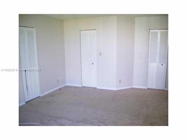 For Sale: $360,000 (1 beds, 2 baths, 1257 Square Feet)