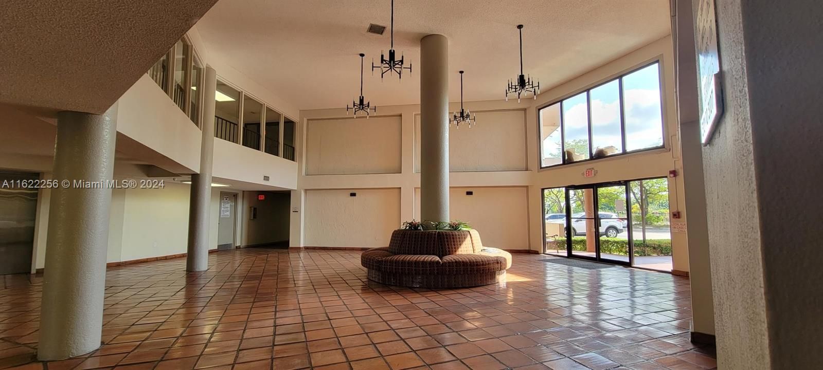 Recently Rented: $2,500 (2 beds, 2 baths, 1170 Square Feet)