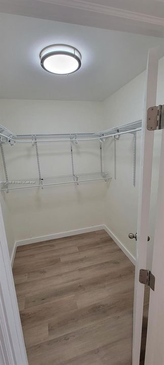 Recently Rented: $2,500 (2 beds, 2 baths, 1170 Square Feet)