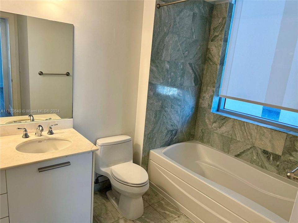 Недавно арендовано: $3,199 (1 спален, 1 ванн, 843 Квадратных фут)