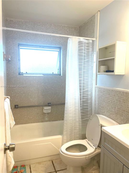 Active With Contract: $189,900 (1 beds, 1 baths, 540 Square Feet)