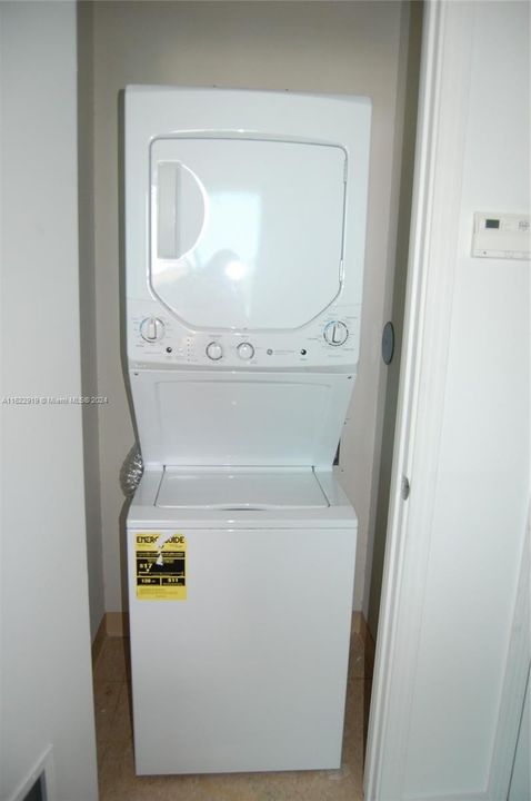 Recientemente alquilado: $2,500 (1 camas, 1 baños, 797 Pies cuadrados)