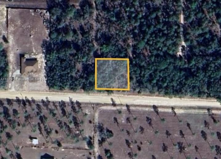 Recently Sold: $13,000 (0.32 acres)