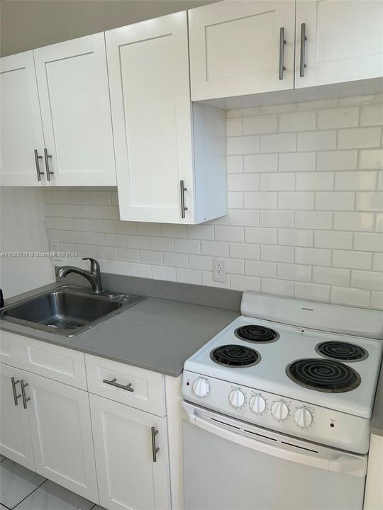 Recently Sold: $770,000 (0 beds, 0 baths, 2000 Square Feet)