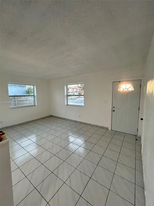 Recently Sold: $770,000 (0 beds, 0 baths, 2000 Square Feet)