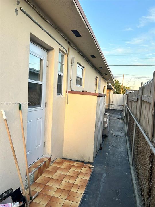 Recently Sold: $770,000 (0 beds, 0 baths, 2000 Square Feet)