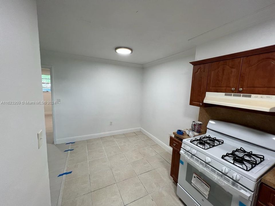 Recently Rented: $1,850 (1 beds, 1 baths, 623 Square Feet)