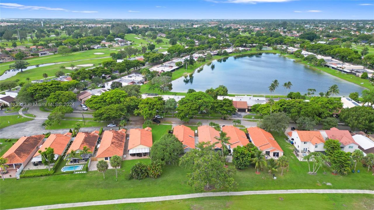 Recently Sold: $615,000 (3 beds, 2 baths, 1674 Square Feet)