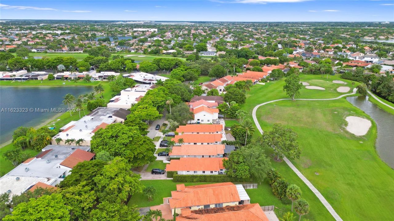 Recently Sold: $615,000 (3 beds, 2 baths, 1674 Square Feet)