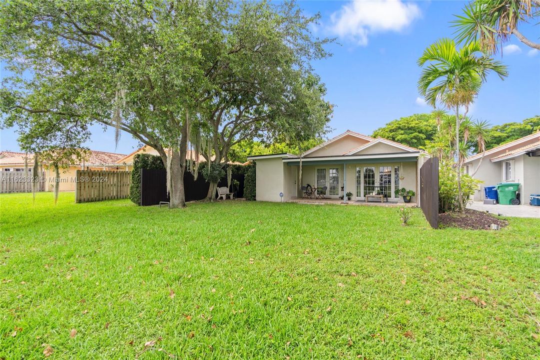 Recently Sold: $615,000 (3 beds, 2 baths, 1674 Square Feet)