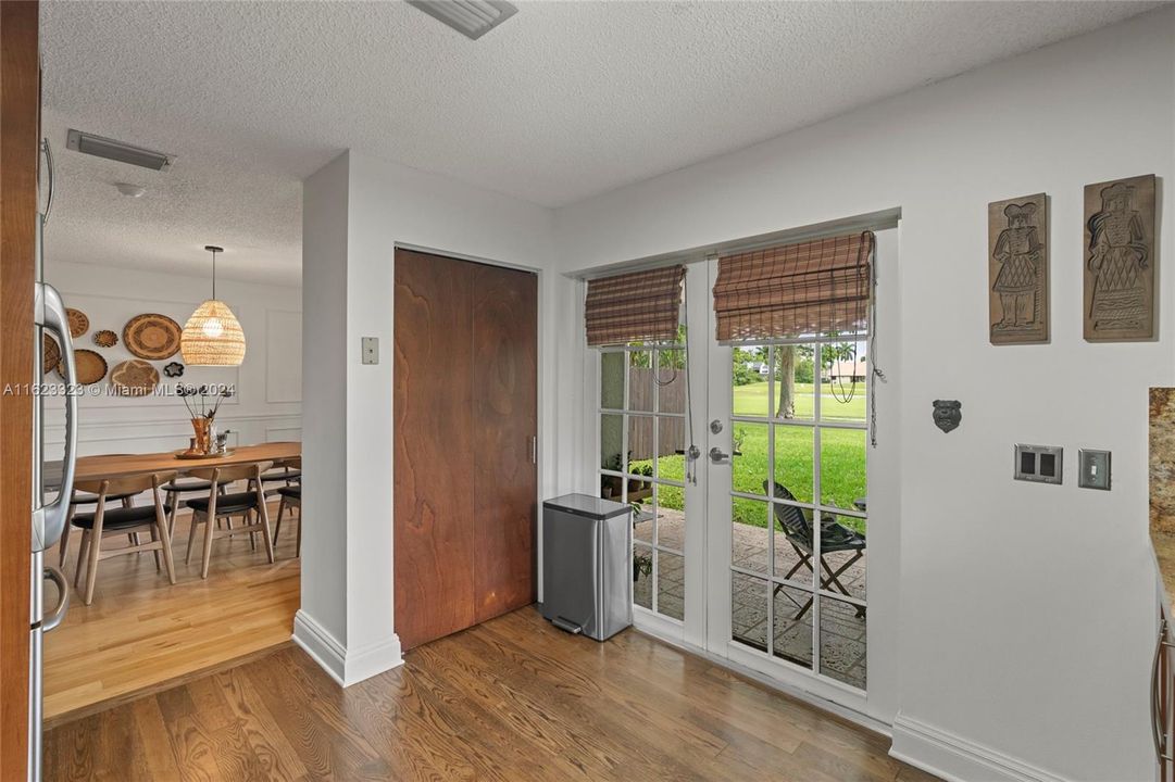 Lots of natural light everywhere!