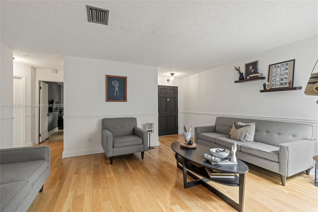 Perfect size living area