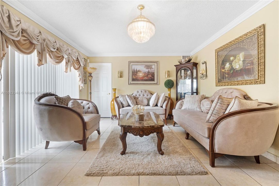 Недавно продано: $385,000 (3 спален, 2 ванн, 1488 Квадратных фут)