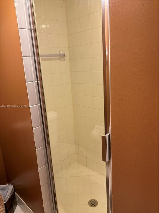 最近售出: $725,000 (4 贝兹, 3 浴室, 0 平方英尺)