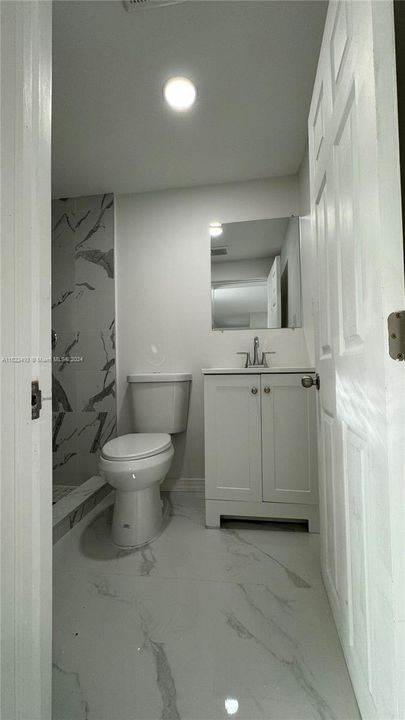 Recently Rented: $1,700 (1 beds, 1 baths, 500 Square Feet)