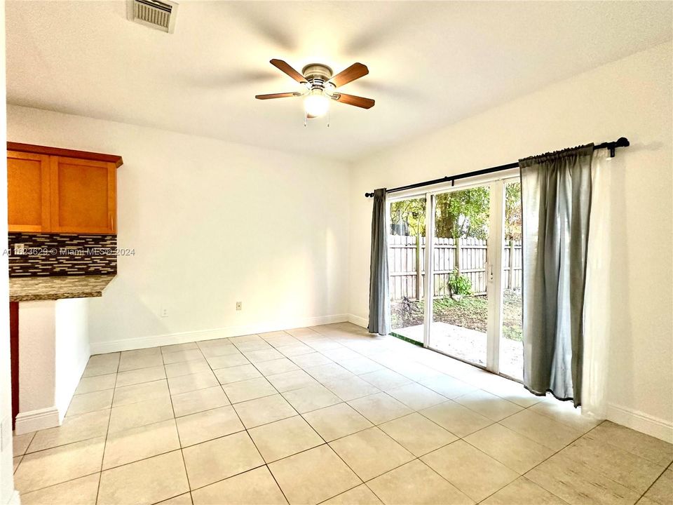 Active With Contract: $3,100 (4 beds, 2 baths, 1762 Square Feet)