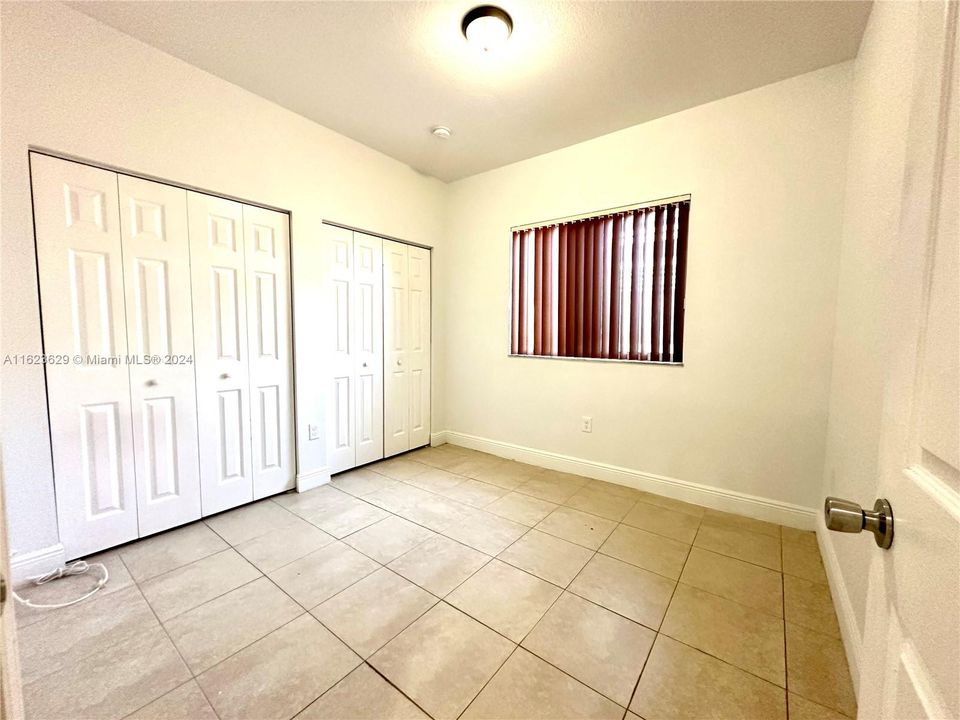 Active With Contract: $3,100 (4 beds, 2 baths, 1762 Square Feet)