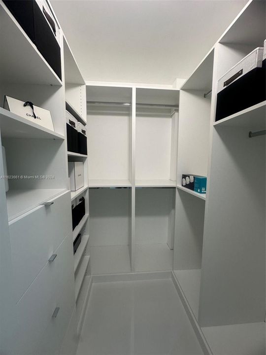 THE LEXI NORTH BAY VILLAGE RESIDENCE 808