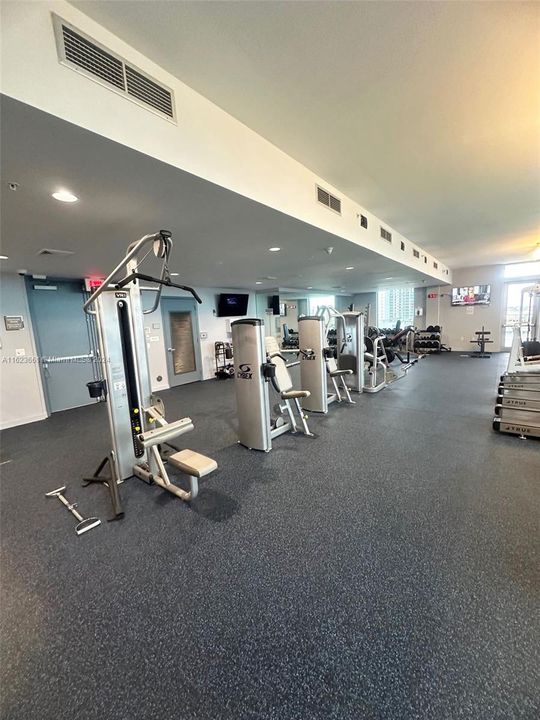 THE LEXI NORTH BAY VILLAGE