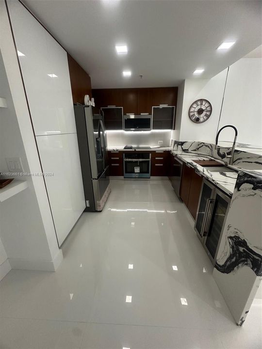 THE LEXI NORTH BAY VILLAGE RESIDENCE 808