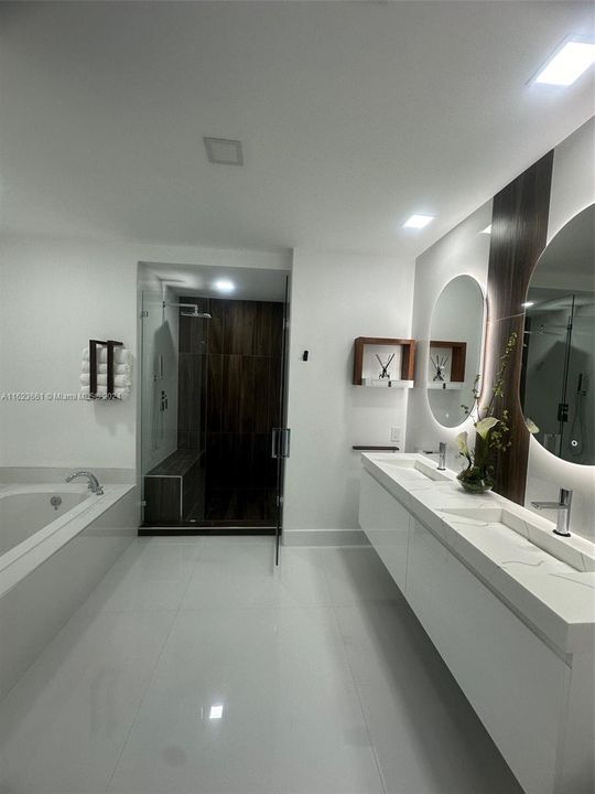 THE LEXI NORTH BAY VILLAGE RESIDENCE 808