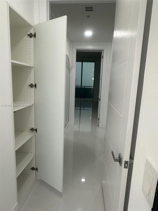 THE LEXI NORTH BAY VILLAGE RESIDENCE 808