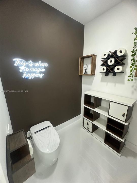 THE LEXI NORTH BAY VILLAGE RESIDENCE 808