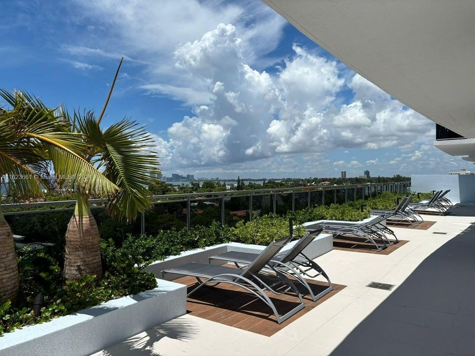 THE LEXI NORTH BAY VILLAGE