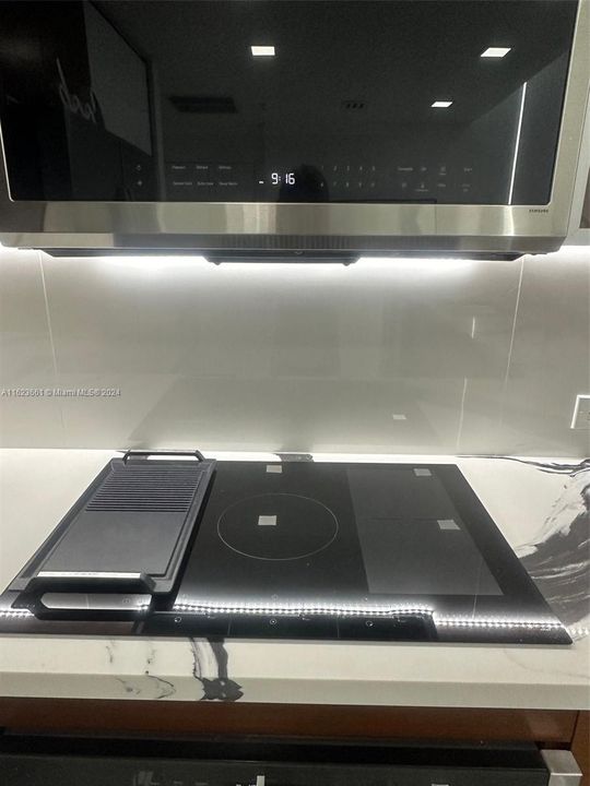 THE LEXI NORTH BAY VILLAGE RESIDENCE 808