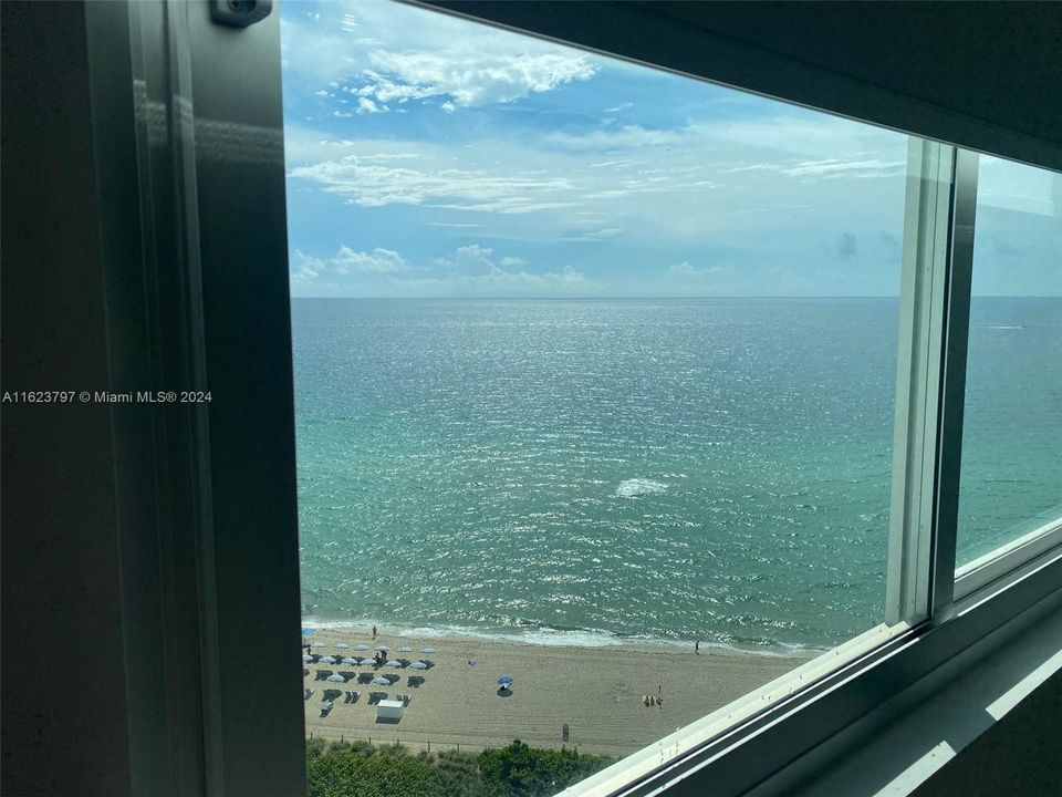 Recently Rented: $3,000 (2 beds, 2 baths, 1010 Square Feet)