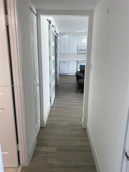 Recently Rented: $3,000 (2 beds, 2 baths, 1010 Square Feet)