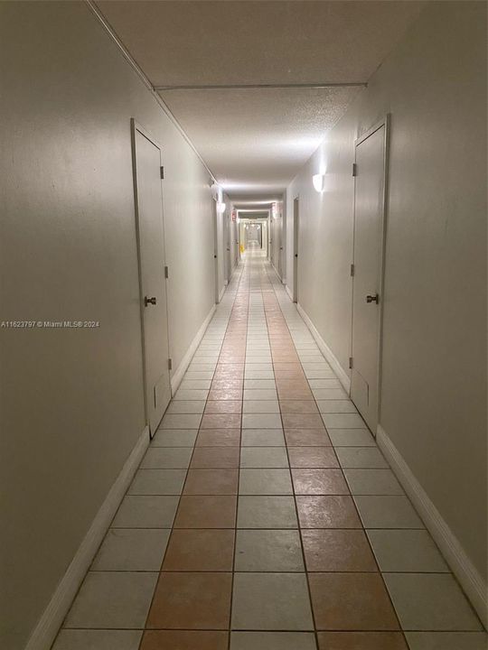 Recently Rented: $3,000 (2 beds, 2 baths, 1010 Square Feet)