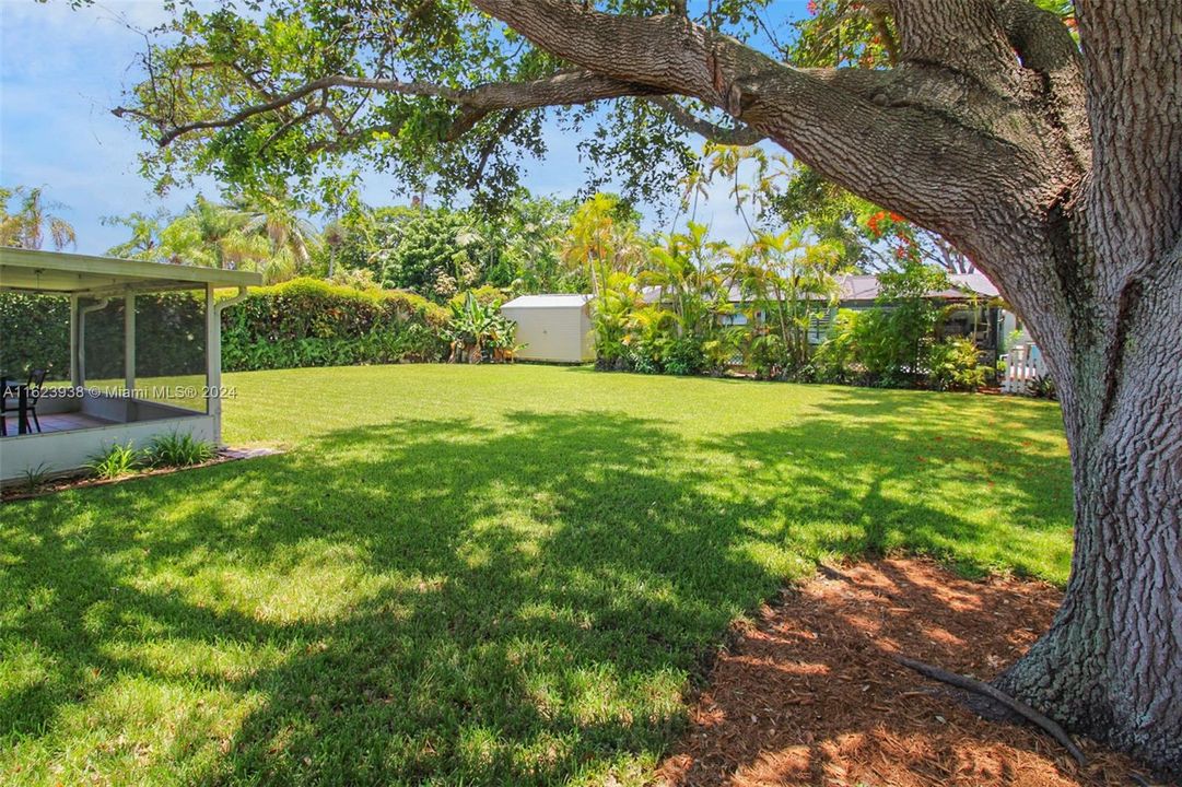 Recently Sold: $679,000 (3 beds, 2 baths, 1872 Square Feet)