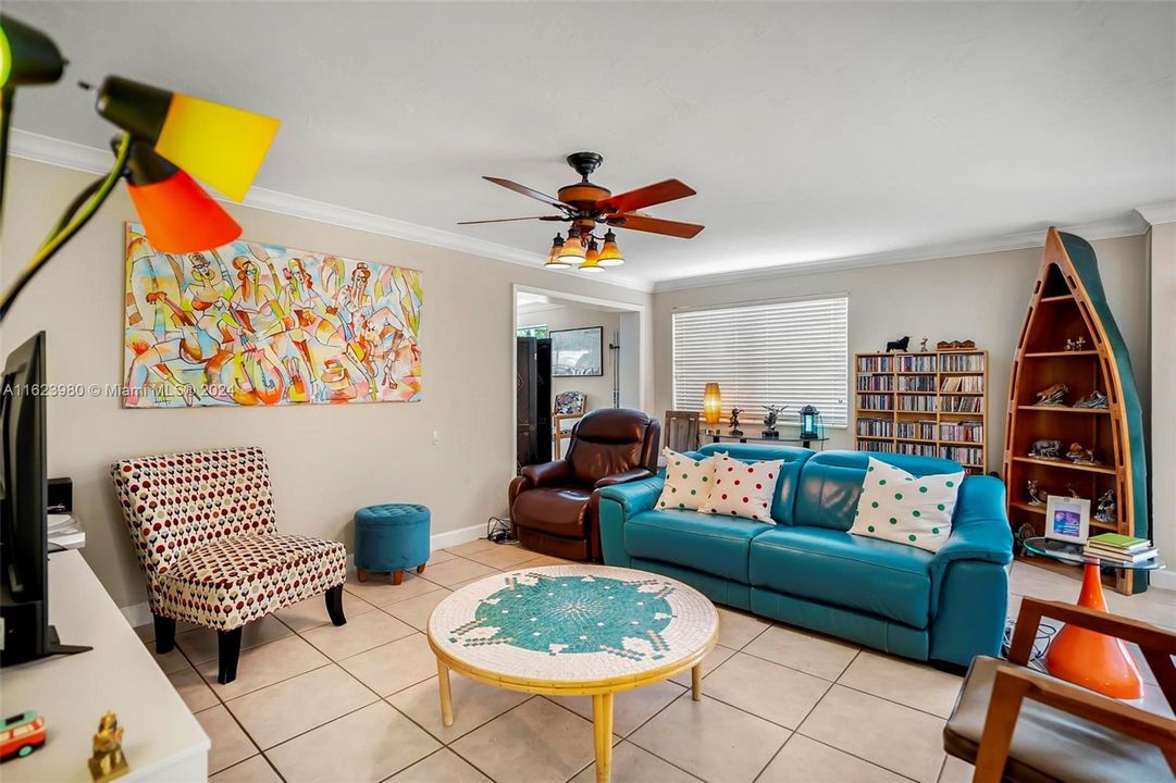 Recently Sold: $599,999 (3 beds, 1 baths, 1623 Square Feet)